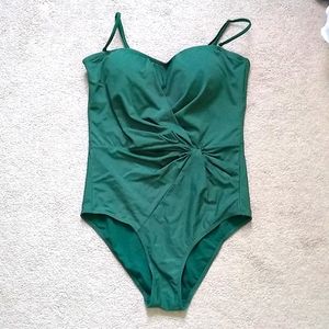 Nicole Miller Studio One Piece Bikini 💚 Size L